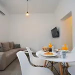 4 Palme ستاريغغاد باكلينتسا