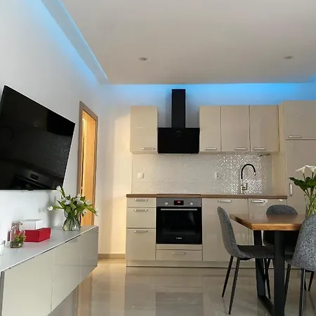 Apartment 4 Palme Starigrad Paklenica