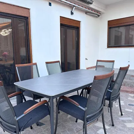 4 Palme Appartement Starigrad Paklenica