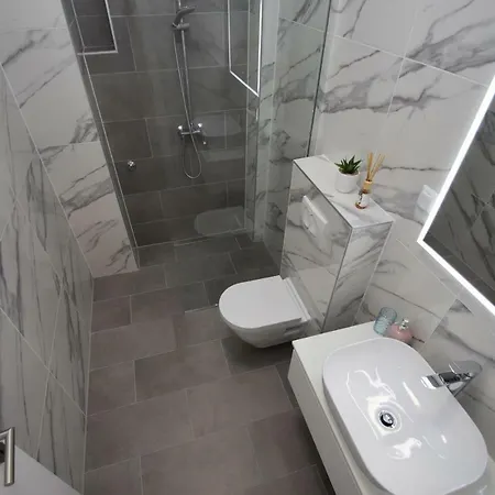 4 Palme Starigrad Paklenica