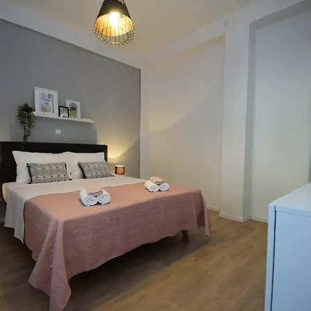 4 Palme Lejlighed Starigrad Paklenica